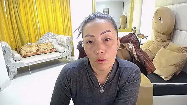 Snapshot of gaby_trent chatting on 02/12/25, 05:26 gaby trent online show from 02/12/25, 05:26