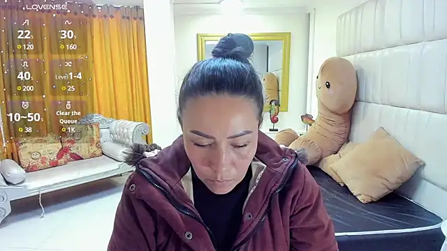 Snapshot of gaby_trent chatting on 03/22/25, 07:20 gaby trent online show from 03/22/25, 07:20