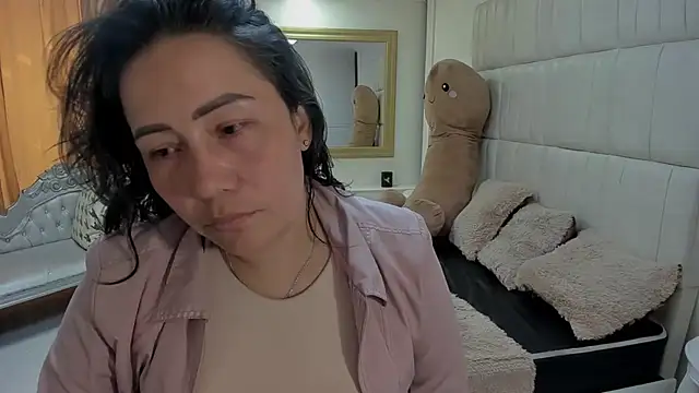 gaby trent online show from 02/07/26, 03:49