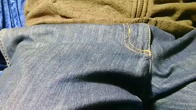 Snapshot of kalinixta chatting on 04/24/26, 10:45 kalinixta online show from 04/24/26, 10:45