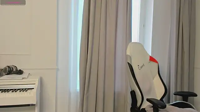 Veola new online show from 12/12/24, 05:20