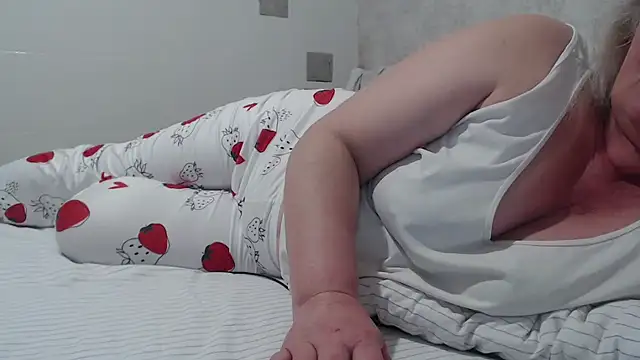 Miss Night21 online show from 02/26/25, 05:39