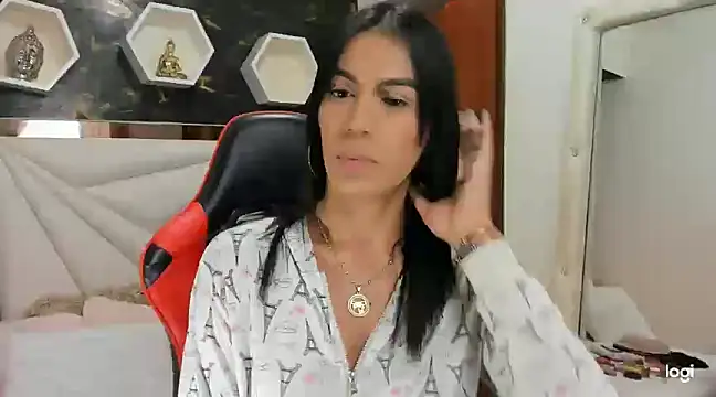 ximena slut 21 online show from 12/06/24, 12:12