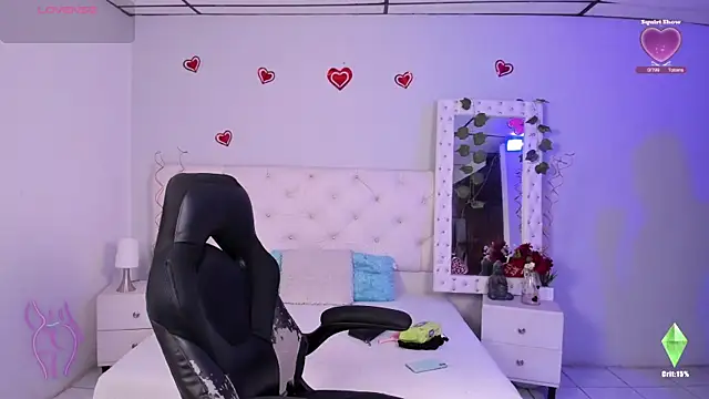 ximena slut 21 online show from 03/03/25, 09:59