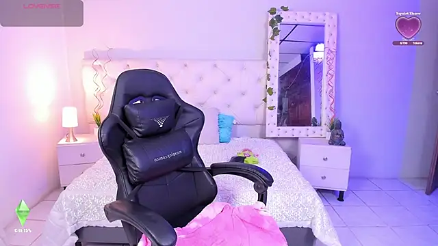 ximena slut 21 online show from 03/15/25, 12:58