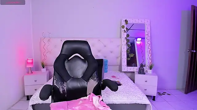 ximena slut 21 online show from 03/20/25, 01:13