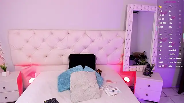 ximena slut 21 online show from 10/02/25, 04:08