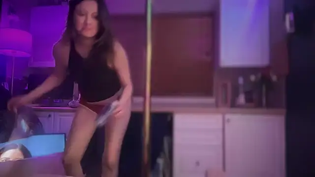 CrazyKittenMeow online show from 02/24/25, 06:38