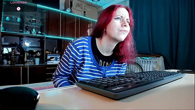 Snapshot of pa1e_pr1ncess chatting on 01/23/25, 06:49 pa1e pr1ncess online show from 01/23/25, 06:49