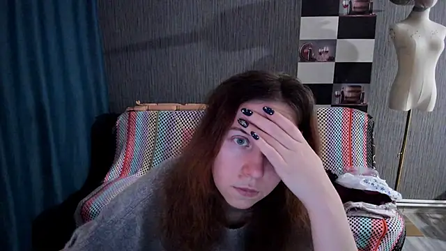 pa1e pr1ncess online show from 12/21/25, 12:56