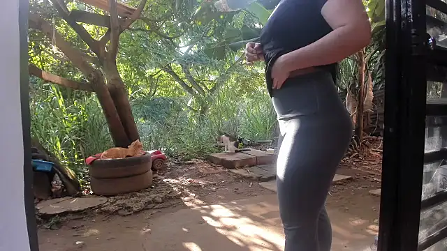 venusandzeusxh online show from 09/23/25, 12:52