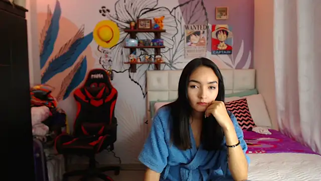 LinzyBaner online show from 02/25/25, 11:33