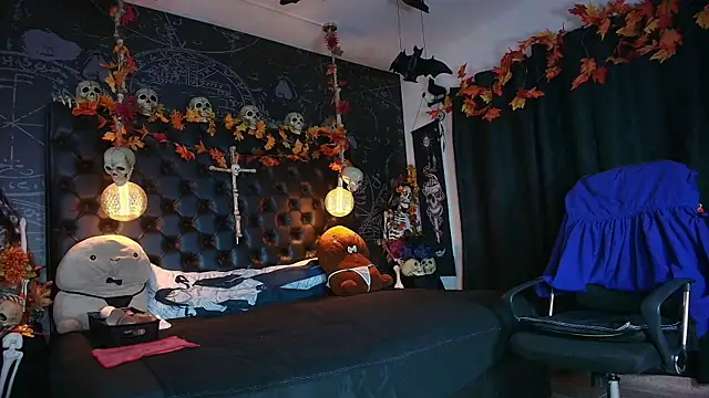 Snapshot of AlexHoe_ chatting on 10/25/25, 07:08 AlexHoe online show from 10/25/25, 07:08