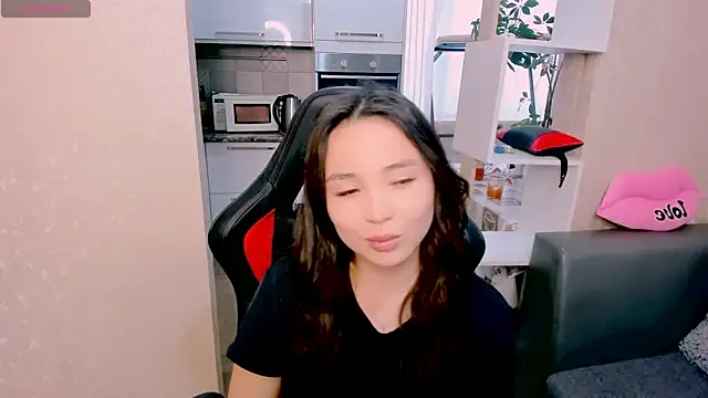 AyaMoon online show from 10/24/25, 05:04