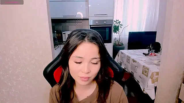 AyaMoon online show from 10/27/25, 05:33