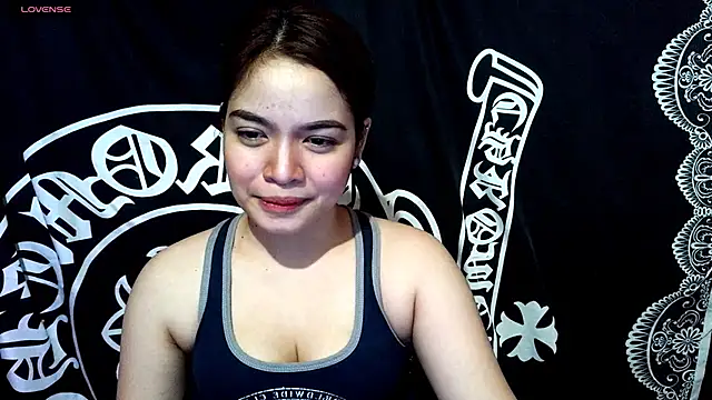 Snapshot of _preciousmoira_ chatting on 05/23/26, 01:22 preciousmoira online show from 05/23/26, 01:22