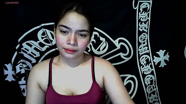 Snapshot of _preciousmoira_ chatting on 06/10/26, 12:33 preciousmoira online show from 06/10/26, 12:33