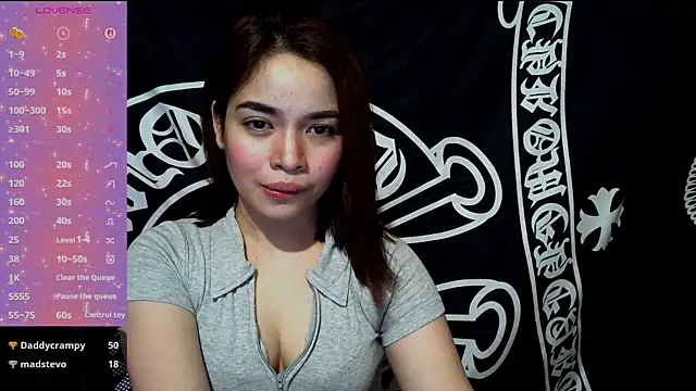 Snapshot of _preciousmoira_ chatting on 06/10/26, 12:37 preciousmoira online show from 06/10/26, 12:37