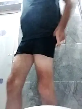 Snapshot of Bigutt73 chatting on 02/12/25, 07:55 Bigutt73 online show from 02/12/25, 07:55