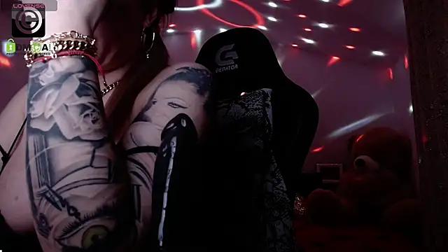 SonyaDevon online show from 01/03/25, 11:03