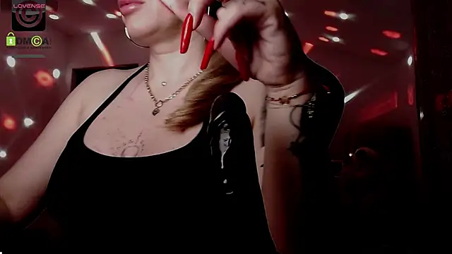 SonyaDevon online show from 02/26/25, 04:14