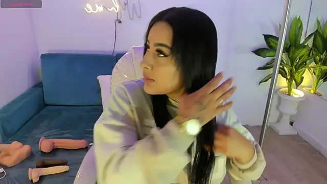 Pamela roberts online show from 12/06/24, 11:44