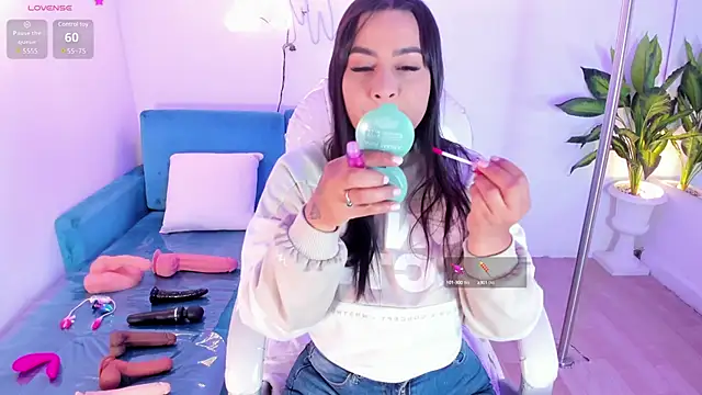 Pamela roberts online show from 12/19/24, 11:50