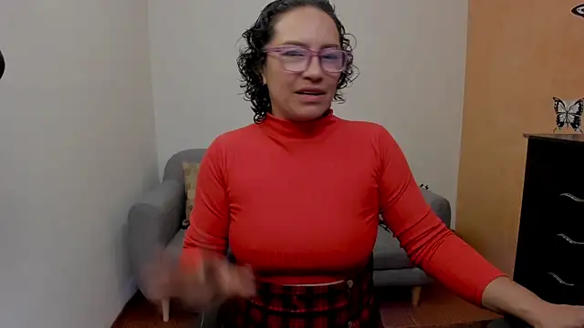 Snapshot of scarlet_wet chatting on 06/17/26, 11:16 scarlet wet online show from 06/17/26, 11:16