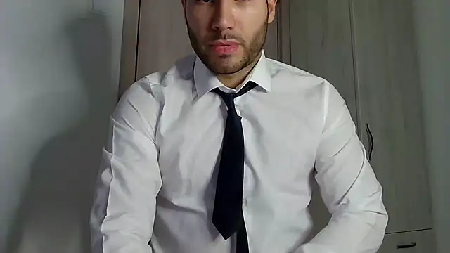 Justynn1 online show from 12/02/24, 10:01