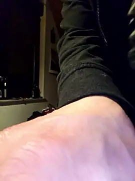 Snapshot of Genius1606 chatting on 01/18/26, 11:19 Genius1606 online show from 01/18/26, 11:19