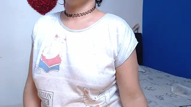 Snapshot of GlendaStarx chatting on 01/22/25, 02:04 GlendaStarx online show from 01/22/25, 02:04
