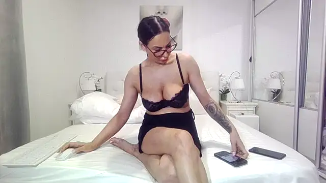 alisonya1 online show from 02/19/26, 05:36