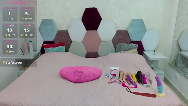 Snapshot of angel_blue chatting on 02/12/25, 11:41 angel blue online show from 02/12/25, 11:41