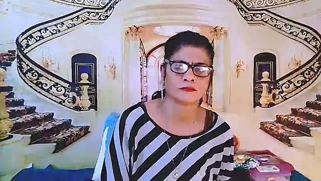 IndianAllure online show from 07/02/26, 05:46