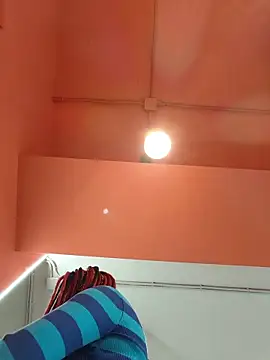 Frost foxy online show from 11/19/25, 02:11