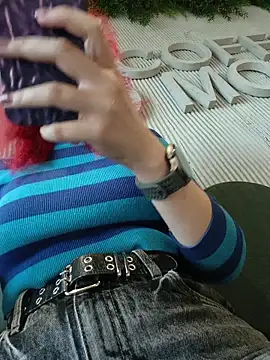 Snapshot of Frost_foxy chatting on 03/31/26, 03:08 Frost foxy online show from 03/31/26, 03:08