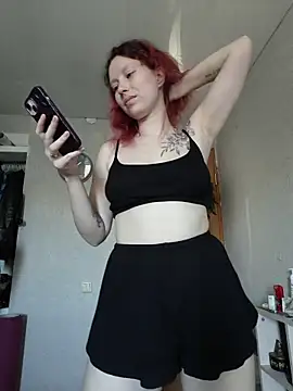 Snapshot of Frost_foxy chatting on 04/09/26, 06:30 Frost foxy online show from 04/09/26, 06:30