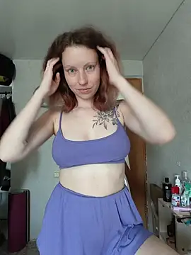Snapshot of Frost_foxy chatting on 07/10/26, 03:55 Frost foxy online show from 07/10/26, 03:55