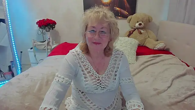 laylaroma online show from 11/23/25, 07:08