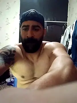 Snapshot of aminem912 chatting on 03/07/25, 04:24 aminem912 online show from 03/07/25, 04:24