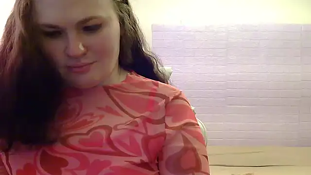 Snapshot of AliceForLoveOh chatting on 06/02/26, 01:07 AliceForLoveOh online show from 06/02/26, 01:07