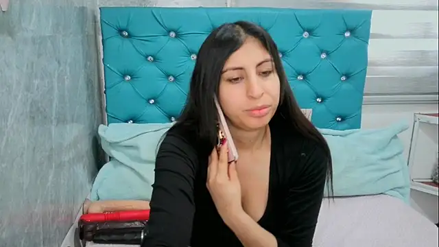 Snapshot of MAARYMOON chatting on 03/05/25, 05:18 MAARYMOON online show from 03/05/25, 05:18