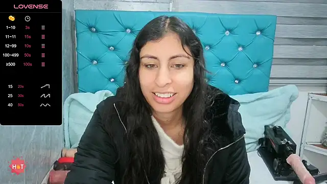 Snapshot of MAARYMOON chatting on 03/20/25, 10:10 MAARYMOON online show from 03/20/25, 10:10