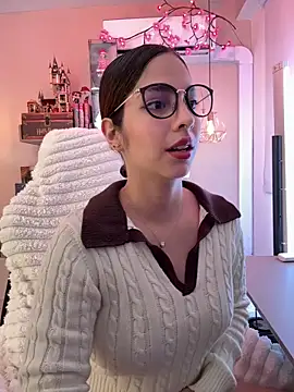 Zoe Bae online show from 02/06/26, 10:02