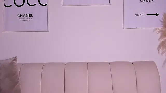 Emma jonness online show from 03/08/25, 10:13