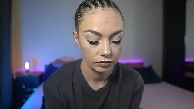 Snapshot of TiffanyPierce chatting on 02/03/26, 09:09 TiffanyPierce online show from 02/03/26, 09:09