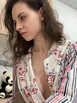 MissAnuta online show from 12/28/24, 03:37