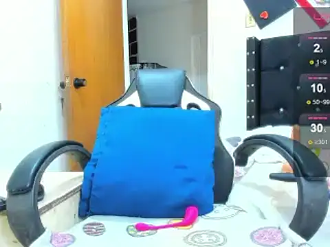 Snapshot of ebonnylatinx chatting on 03/05/25, 10:32 ebonnylatinx online show from 03/05/25, 10:32