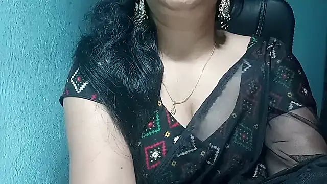 Snapshot of YourModhu chatting on 03/18/25, 05:53 YourModhu online show from 03/18/25, 05:53