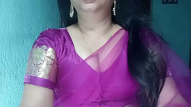 Snapshot of YourModhu chatting on 04/17/26, 05:38 YourModhu online show from 04/17/26, 05:38
